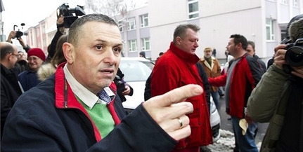 Szabadon engedték Galambos Lajost, azaz Lagzi Lajcsit Szabadon engedték Galambos Lajost, azaz Lagzi Lajcsit