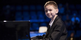Boros Misivel lép fel szombaton a Nemzeti Filharmonikus Zenekar Pécsett Boros Misivel lép fel szombaton a Nemzeti Filharmonikus Zenekar Pécsett
