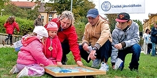 Vita a családtámogatásról: az MSZP szerint nem vált be