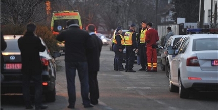 Megölte gyermekét, majd végzett magával egy rendőrnő Megölte gyermekét, majd végzett magával egy rendőrnő