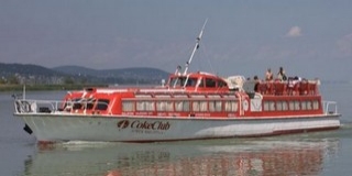 Hajót engednek le a Balatonból a Sió-csatornán át Hajót engednek le a Balatonból a Sió-csatornán át