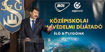 Áder: a magyar diákok a legkörnyezettudatosabbak Áder: a magyar diákok a legkörnyezettudatosabbak