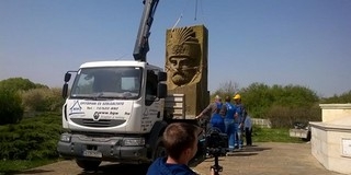 Törökországba viszik felújításra a szigetvári Zrínyi-szobrot Törökországba viszik felújításra a szigetvári Zrínyi-szobrot