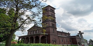Kiraboltak egy templomot Szolnokon, félmilliós a kár Kiraboltak egy templomot Szolnokon, félmilliós a kár