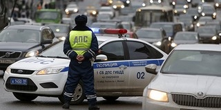 Műholdról bénítják meg az autókat az orosz rendőrök Műholdról bénítják meg az autókat az orosz rendőrök