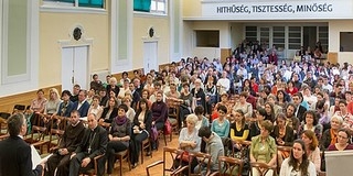 A pedagógusokat ünnepelték a pécsi székesegyházban A pedagógusokat ünnepelték a pécsi székesegyházban
