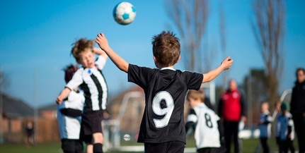 Állami gondozott gyerekek focizhatnak világkupán