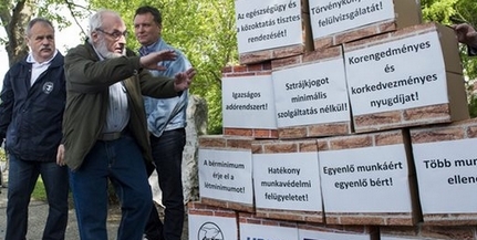 A szakszervezetek úgy vélik, kiszolgáltatottak a munkavállalók A szakszervezetek úgy vélik, kiszolgáltatottak a munkavállalók