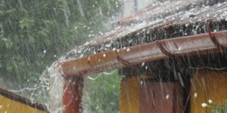 Megérkezett az idei első jégeső Pécsre