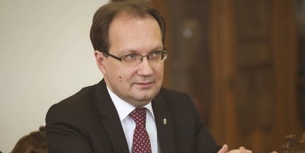 Hoppál: a sikeres gazdaságpolitikának köszönhetően Pécsett is mindenki léphet egyet előre Hoppál: a sikeres gazdaságpolitikának köszönhetően Pécsett is mindenki léphet egyet előre