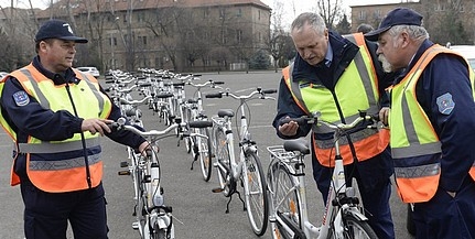 Láthatósági mellényeket loptak a peterdi polgárőröktől Láthatósági mellényeket loptak a peterdi polgárőröktől