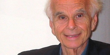 László Ervin: A Föld nem végtelen László Ervin: A Föld nem végtelen