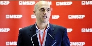 A migránsok lehetséges betelepítéséről egyezkedik az MSZP A migránsok lehetséges betelepítéséről egyezkedik az MSZP