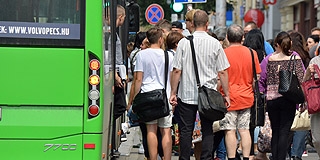 Ha beüt a nyári forróság, nem pihentetik a légkondicionálókat a pécsi autóbuszokon Ha beüt a nyári forróság, nem pihentetik a légkondicionálókat a pécsi autóbuszokon