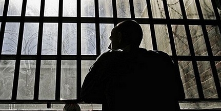 Meghosszabbított előzetesben vannak az időseket átverő csalók Meghosszabbított előzetesben vannak az időseket átverő csalók