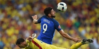 Tiffán kiakadt a francia-román meccs közvetítése miatt Tiffán kiakadt a francia-román meccs közvetítése miatt