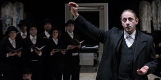 Visky András Visszaszületés című színműve áll a Jelenkor színházi számának élén