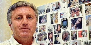 Íme a rendőr, aki miatt nem alhatnak nyugodtan a bűnözők: Gulyás József alezredes Íme a rendőr, aki miatt nem alhatnak nyugodtan a bűnözők: Gulyás József alezredes