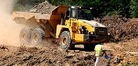 A kisebbeknek nem jut kő mostanában A kisebbeknek nem jut kő mostanában