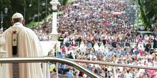 Több száz pécsi fiatal vett részt a Krakkóban rendezett Ifjúsági Világtalálkozón Több száz pécsi fiatal vett részt a Krakkóban rendezett Ifjúsági Világtalálkozón