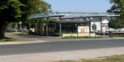 Néha bent rekednek az utasok a bólyi buszpályaudvaron? Néha bent rekednek az utasok a bólyi buszpályaudvaron?