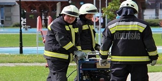 Klórgázszivárgást szimuláltak a szigetvári tanuszodában Klórgázszivárgást szimuláltak a szigetvári tanuszodában