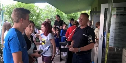 Két pécsi rendezvényen is toboroztak a rendőrök Két pécsi rendezvényen is toboroztak a rendőrök