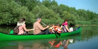 Rendkívüli kenutúrák indulnak a Fekete-vízen Rendkívüli kenutúrák indulnak a Fekete-vízen