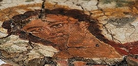 Kincset is rejtett a Kossuth tér