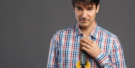 Csáki András koncertezik a Zsolnay Negyedben Csáki András koncertezik a Zsolnay Negyedben