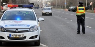 Nyolcan haltak meg a közutakon a hosszú hétvégén Nyolcan haltak meg a közutakon a hosszú hétvégén