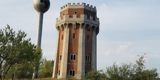 Háromszázmilliót követel az önkormányzat a Zsolnay többségi tulajdonosától a romhalmaz miatt Háromszázmilliót követel az önkormányzat a Zsolnay többségi tulajdonosától a romhalmaz miatt
