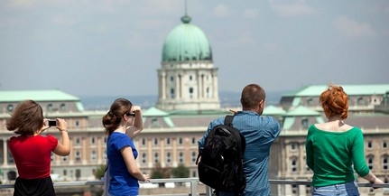 Tíz százalék felett bővült a belföldi turizmus tavaly Tíz százalék felett bővült a belföldi turizmus tavaly