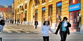Matyi Dezső szerint nem megmenteni, hanem megszerezni akarják az Alexandra vagyonát Matyi Dezső szerint nem megmenteni, hanem megszerezni akarják az Alexandra vagyonát