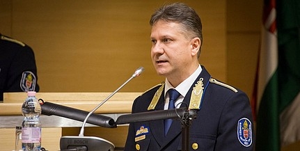 Kifizetné a beteg lányt szállító apa bírságát a rendőrkapitány Kifizetné a beteg lányt szállító apa bírságát a rendőrkapitány