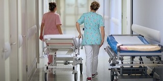 Nem jutott tiszta huzat és lepedő egy betegnek, tavasszal javulhat a helyzet a klinikákon Nem jutott tiszta huzat és lepedő egy betegnek, tavasszal javulhat a helyzet a klinikákon