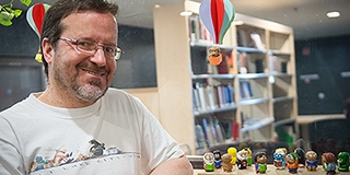 Dugók egymás közt: dr. Bubó megfér Ho Si Minh mellett, Rákosira viszont még várni kell Dugók egymás közt: dr. Bubó megfér Ho Si Minh mellett, Rákosira viszont még várni kell