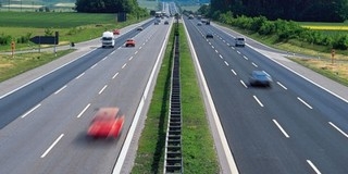 Jelentős mértékben fejlesztik az úthálózatot Jelentős mértékben fejlesztik az úthálózatot