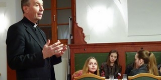 Lelki útravalót kaptak az érettségizők Udvardy György megyéspüspöktől Lelki útravalót kaptak az érettségizők Udvardy György megyéspüspöktől