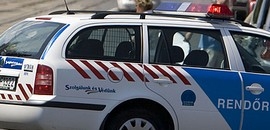 Autósüldözés Üszögpusztán