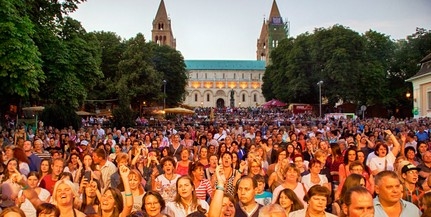 Színes programokkal indul a fesztiválszezon - Hat nagy rendezvényt tart a Zsolnay Örökségkezelő
