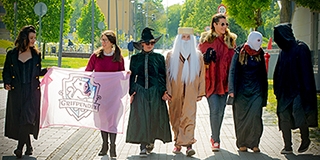 Hannibal Lecter, sőt, még Harry Potter is feltűnik a PEN-csapatok vetélkedésén Hannibal Lecter, sőt, még Harry Potter is feltűnik a PEN-csapatok vetélkedésén