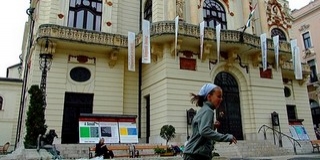 Hat nagyszínpadi bemutatót tervez a jövő évadban a Pécsi Nemzeti Színház Hat nagyszínpadi bemutatót tervez a jövő évadban a Pécsi Nemzeti Színház