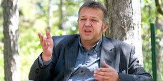 Egyetemi vesztegetés: ismét újrakezdték a tárgyalást, ezúttal a Pécsi Törvényszéken Egyetemi vesztegetés: ismét újrakezdték a tárgyalást, ezúttal a Pécsi Törvényszéken