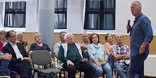 Spöttle: bízzunk a kormányban, ne hagyjuk megvezetni magunkat Brüsszeltől! Spöttle: bízzunk a kormányban, ne hagyjuk megvezetni magunkat Brüsszeltől!