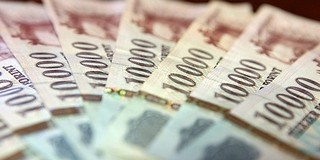 Végre a béreket is felhúzza a gazdasági növekedés Végre a béreket is felhúzza a gazdasági növekedés