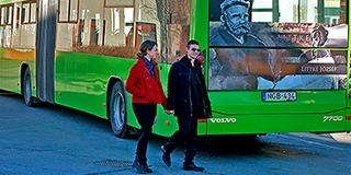 Szabotázs miatt szakadhattak le a pécsi buszok kerekei - Ismeretlen maradt a tettes Szabotázs miatt szakadhattak le a pécsi buszok kerekei - Ismeretlen maradt a tettes