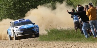 Rangáék nagyon nyomták, negyedik helyen zárták az Országos Rallye Bajnokság szombathelyi futamát Rangáék nagyon nyomták, negyedik helyen zárták az Országos Rallye Bajnokság szombathelyi futamát