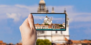 Telefonos filmpályázatot hirdet a Reformáció Emlékbizottság Telefonos filmpályázatot hirdet a Reformáció Emlékbizottság