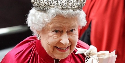 Megünnepelték a brit uralkodó hivatalos születésnapját